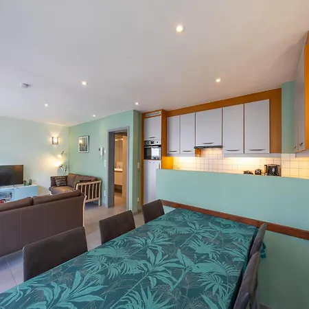 Apartment In Near The *