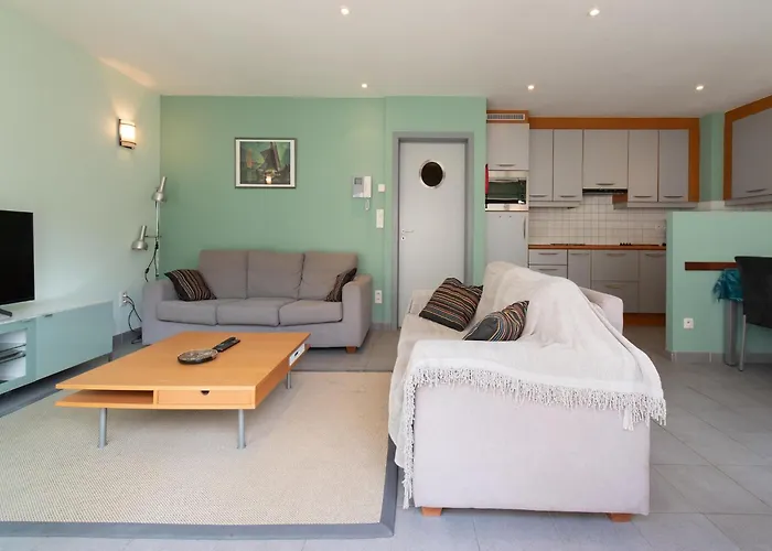 In Near The Apartment *