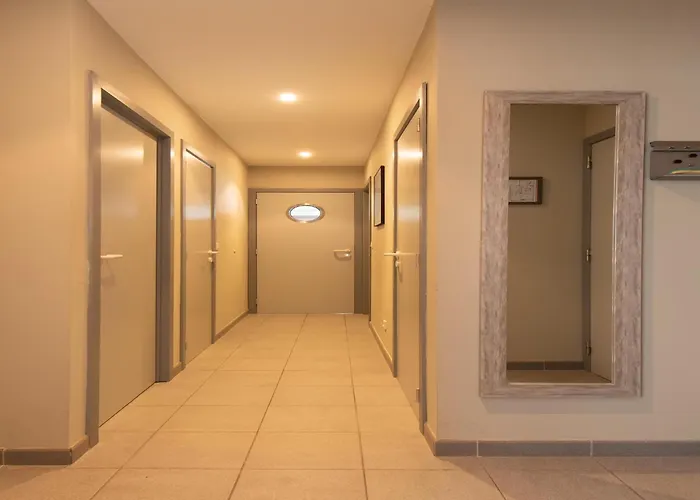 In Near The Apartment *